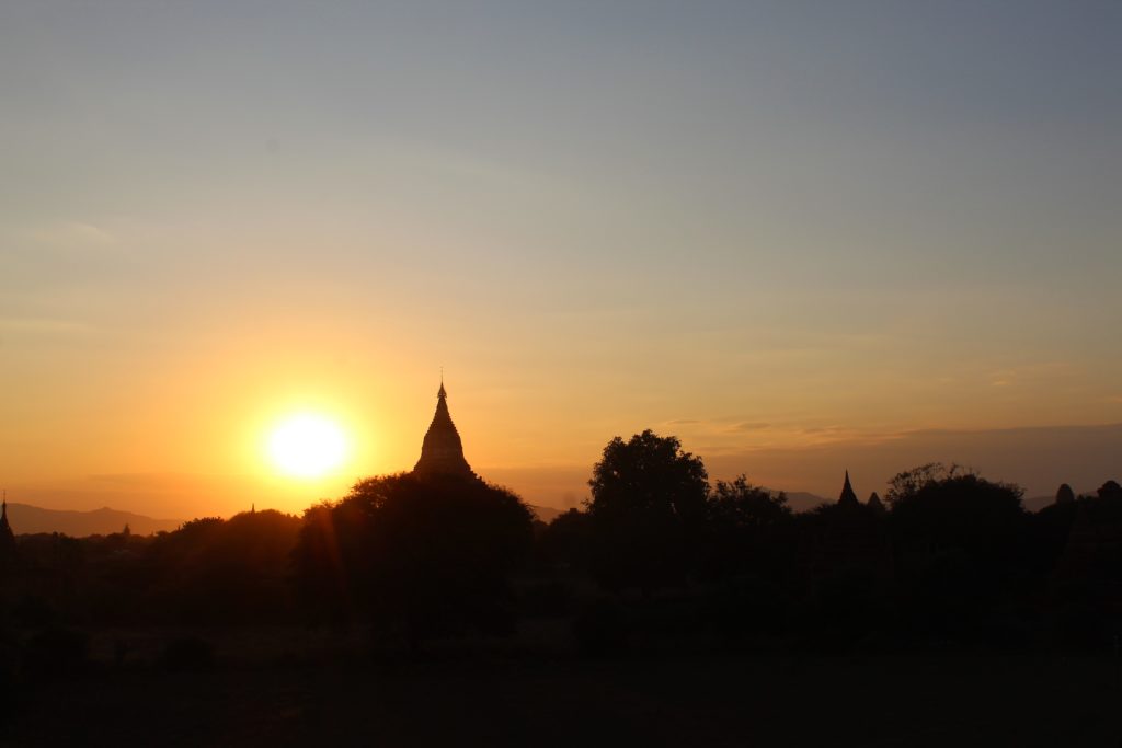 Visitar los templos de Bagan